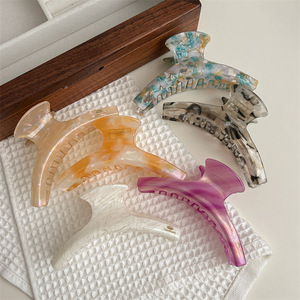 Di alta qualità di lusso Double-face Calla fiore acetato fermaglio per <span class=keywords><strong>capelli</strong></span> 3D grande 11cm <span class=keywords><strong>capelli</strong></span> artiglio squalo Clip per l - Product Image 2