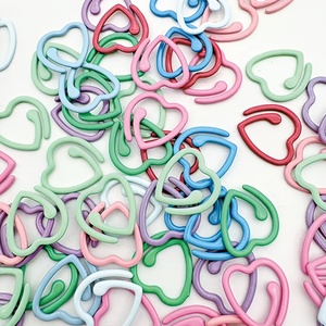 Marcadores de Punto Metálicos en Forma de Mini Corazón Coloridos, Ecológicos y Duraderos, Accesorios para Ganchillo y Suministros de Tejido, Herramientas DIY - Product Image 1