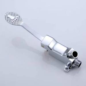 <span class=keywords><strong>Robinet</strong></span> médical à pédale sans contact en laiton chromé pour lavabo, à <span class=keywords><strong>eau</strong></span> <span class=keywords><strong>froide</strong></span> uniquement - Product Image 4