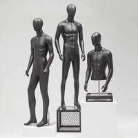 Mannequin homme corps entier noir et blanc pour magasin de vêtements, présentoir de costume masculin en position debout