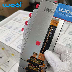 Pantallas LCD para Teléfonos Móviles al Por Mayor para Reemplazo de Pantalla LCD Samsung Galaxy A10 A11 A12 A10e A102u A20e A202u con 1 Año de Garantía - Product Image 4