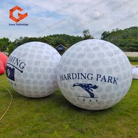 Terrain de jeu gonflable de golf en PVC durable avec impression personnalisée pour le kickball et les sports de golf