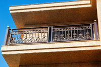 Rampe d'escalier décorative artistique en acier inoxydable/aluminium pour villa, moderne, résistante à l'eau et à la rouille, pour balcon et escalier