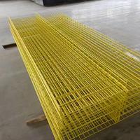 Support de câbles ventilé en treillis métallique en acier thermolaqué pour projets de centres de données et salles informatiques