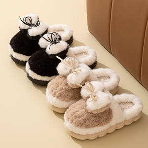 Nouvelles pantoufles en coton 2025 pour la maison, automne et hiver, pantoufles en coton chaudes et moelleuses à semelle épaisse pour couple - Product Image 1