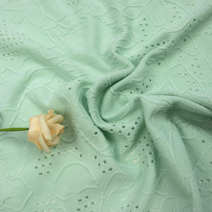 Vente en gros textile trou jacquard tricoté tissu teint uni élasthanne spandex telas punch tissus jacquard <span class=keywords><strong>pour</strong></span> vêtements - Product Image 2