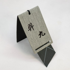 <span class=keywords><strong>Etichette</strong></span> di Lusso Personalizzate con Logo in Rilievo e Ologramma su Cartoncino <span class=keywords><strong>per</strong></span> Abbigliamento, Scarpe e Borse - Product Image 5