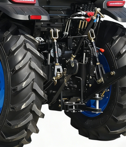 Tracteur agricole à transmission par engrenages, 4 roues motrices, avec leviers de commande faciles à utiliser, couleur noire - Product Image 6