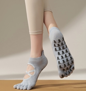 Tùy Chỉnh Của Phụ Nữ Mắt Cá Chân Thấp Cắt Dệt Kim Vớ Thể Thao Cho Yoga Pilates Khiêu Vũ Với Chống-Trượt Và Biểu Tượng Tùy Chỉnh Trên Dưới - Product Image 5