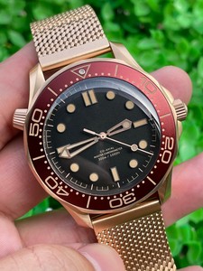 Reloj VSF VS Mecánico de Buceo con Movimiento 8806, Reloj de Oro de 18k para Hombre, Relojes de Lujo para Hombre, Precio de Fábrica al por Mayor - Product Image 3