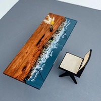 Table de salle à manger de luxe en bois naturel et résine époxy pour hôtel, restaurant, cuisine ou salle à manger
