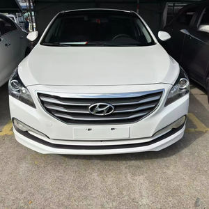 Hyundai Mistra 2.0L Berline 6AT Traction avant Sièges foncés 4-5 places 5 portes Familiale Éthanol 100 ch NPR Occasion Personnalisable 2015 - Product Image 1