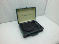 Haut-parleur numérique vintage en vinyle, radio rétro moderne électrique CD BT, gramophone antique