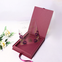 Premium Hochwertige Papier-Hochzeitseinladungsbox mit Heißprägung und 2mm Individuell Bedrucktem Klarem Acryl-Einleger