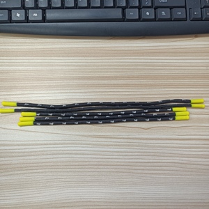 4Mm Dày <span class=keywords><strong>Polyester</strong></span> Vòng Drawcord Với Silicone Lời Khuyên Cho Tóc Bàn Chải Đôi In Logo Trên Dây Thừng Áo Dây Rút Dây - Product Image 2