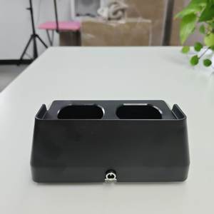 Taşınabilir A5 evcil hayvan kırkma makası şarj standı <span class=keywords><strong>Pet</strong></span> bakım ürünleri profesyonel çiftli pil yeniden şarj tabanı - Product Image 4