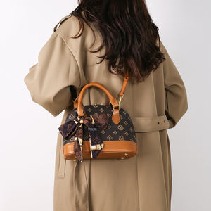 Sacs bandoulière tendance pour femmes, en PU, avec fermeture éclair, chaîne portable, style coquille, pour influenceuses - Product Image 5