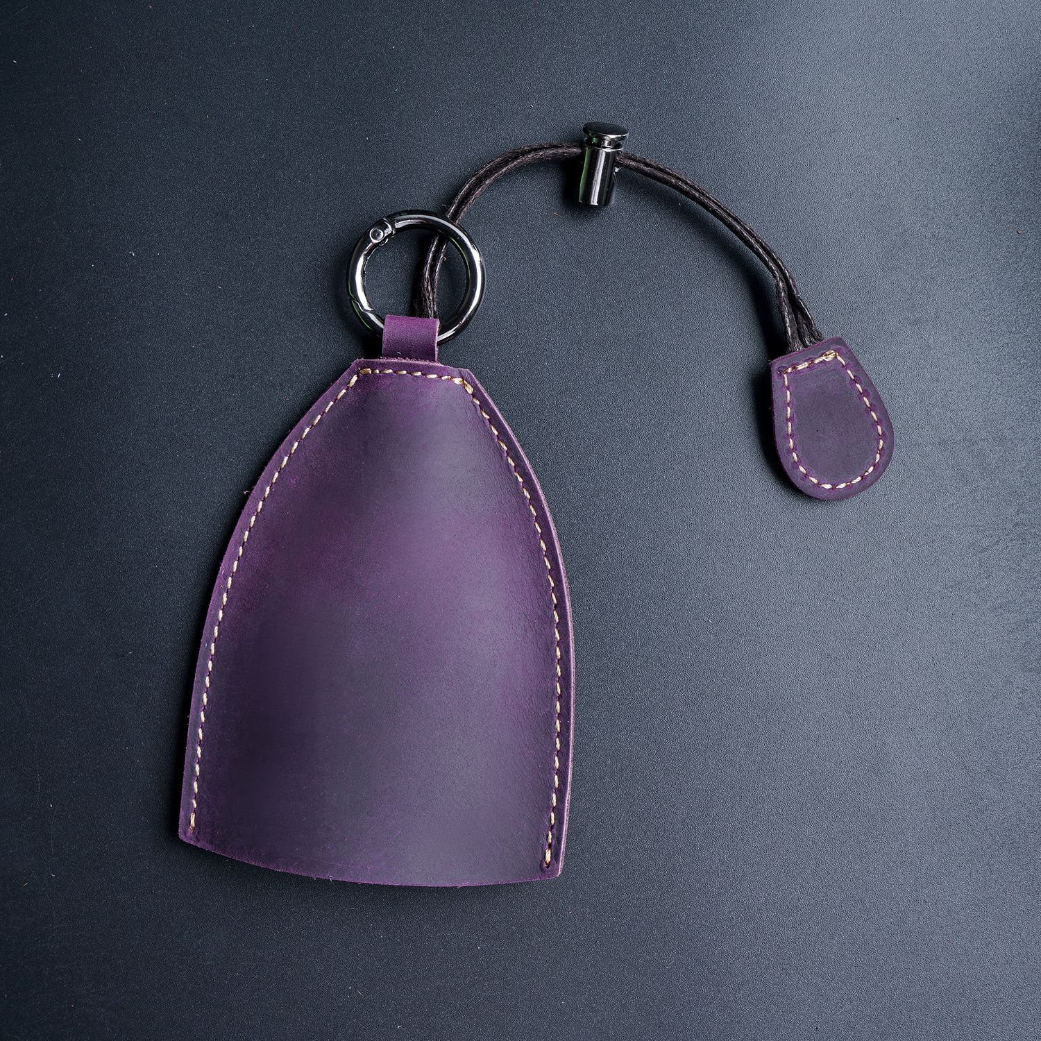 หนัง Crazy Horse สีม่วงเข้ม