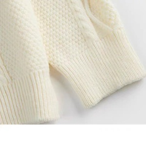 Suéter de punto trenzado con cuello en V para mujer, de algodón blanco, antipilling, corte holgado, estilo retro, para primavera - Product Image 4