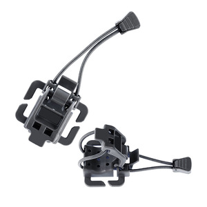 Clip Molle Multifunzione con Cordino Elastico, Supporto Tattico per Torcia, Clip Molle Web Dominator per Zaino e Gilet - Product Image 1