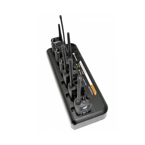 Chargeur multi-unités six voies pour talkie-walkie <span class=keywords><strong>MOTO</strong></span> <span class=keywords><strong>R2</strong></span> DP1400 DEP450 CP200d, compatible PMLN6598B PMLN6588 PMLN6600 PMLN6595 – Nouveauté ! - Product Image 4