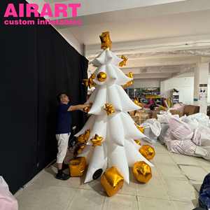 Arbre de Noël gonflable géant blanc avec lumières LED - Style de luxe pour l'extérieur, gonflable pour Noël, vente bon marché avec décorations - Product Image 1