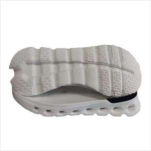 Vente directe d'usine, chaussures décontractées pour hommes, semelles en TPU, antidérapantes, résistantes à l'eau, personnalisables, légères, stables - Product Image 1
