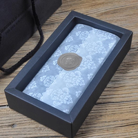 Fabricant chinois de boîtes-cadeaux de luxe bon marché en papier avec revêtement UV, gaufrage, doublure en éponge, matériaux recyclés, fermeture magnétique, chocolat