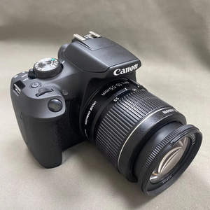 Prezzo all'ingrosso EOS 2000D Rebel T7 fotografia professionale fotocamera CMOS sensore HD Mirrorless con scheda SD ricca funzionalità - Product Image 1