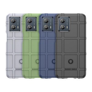 Funda de Silicona para <span class=keywords><strong>Motorola</strong></span> G53/G73/G13/G23, Estilo Fibra de Carbono, Reforzada, Antigolpes, Acabado Mate - Product Image 5