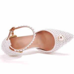 Xinzirain personalizzare logo stampa matrimonio <span class=keywords><strong>scarpe</strong></span> tacco basso per <span class=keywords><strong>sposa</strong></span> Cenerentola cristallo abito da <span class=keywords><strong>sposa</strong></span> <span class=keywords><strong>scarpe</strong></span> con tacco di perle - Product Image 4