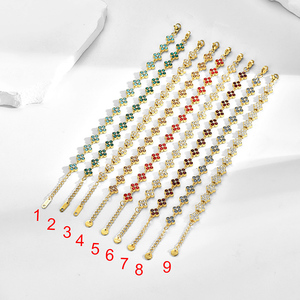 Bracelet Tennis Fleur Trèfle en Acier Inoxydable Plaqué Or 18K avec Strass et Chaîne Maillons pour Femme – Idéal Cadeau - Product Image 4