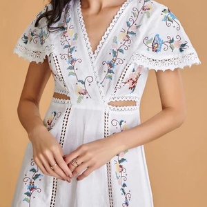 Robe en coton personnalisée 2025 pour femme, robe décontractée brodée florale, robe midi tissée taille haute, design en dentelle, fabriquée - Product Image 4