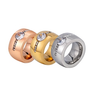 Punk Persönlichkeit trend Edelstahl Hypo allergene Beschichtung Gold Runde Zirkon ringe für Männer - Product Image 6