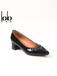 <span class=keywords><strong>Chaussures</strong></span> à talons bas et bout pointu pour femme, collection Printemps 2026, avec empeigne plissée ornée de perles faites à la main, offrant un confort optimal - Product Image 4