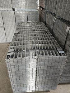 Hot Dipped Galvanized Welded Mesh Panel 72''x18'' 72''x16'' for Chicken Cages - Product Image 6
