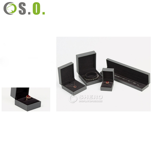 Caja de Joyería Gris de Alta Gama con Logotipo Personalizado, Caja de Anillos de Papel Imitación Cuero, Caja de Joyería para Pendientes, Pulseras y Collares para Boda - Product Image 2