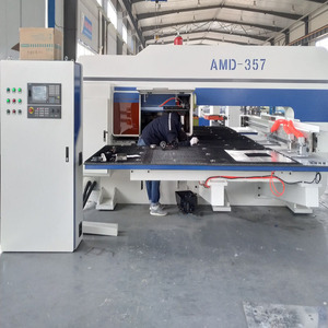 Prensa Punzonadora de Torreta CNC de 32 Estaciones |   Servoaccionamiento Eléctrico Puro para Producción de Alta Velocidad y Flexible de Diversos Tipos de Chapas Metálicas - Product Image 1