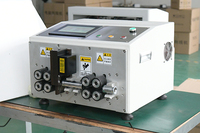 70 Quadratmillimeter Automatische dicke Kupferkabel schneide maschine Einadrige Drahts chneid-und Abisolier maschine