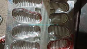 Machine de fabrication de semelles de chaussures, machine de pressage à chaud pour sandales en EVA, machine de vulcanisation hydraulique, presse de durcissement pour sandales en mousse - Product Image 5