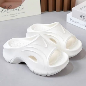 Sandalias de Mujer con Plataforma de 7CM, Material EVA, Punta Redonda, Aumentan la Altura, Ligeras, Cómodas, Modernas, Personalizables, para Uso en Exteriores - Product Image 3