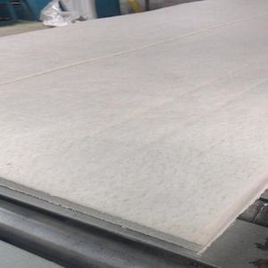 Couverture aiguilletée en aluminosilicate de 20 mm d'épaisseur, feutre de fibres céramiques haute pureté pour isolation haute température - Product Image 1