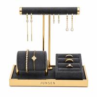 JUNSEN Ensemble de présentoirs à bijoux de luxe en velours avec base en métal doré, support en T pour boucles d'oreilles, porte-bracelets, plateau à bagues, vitrine, vente en gros, personnalisable
