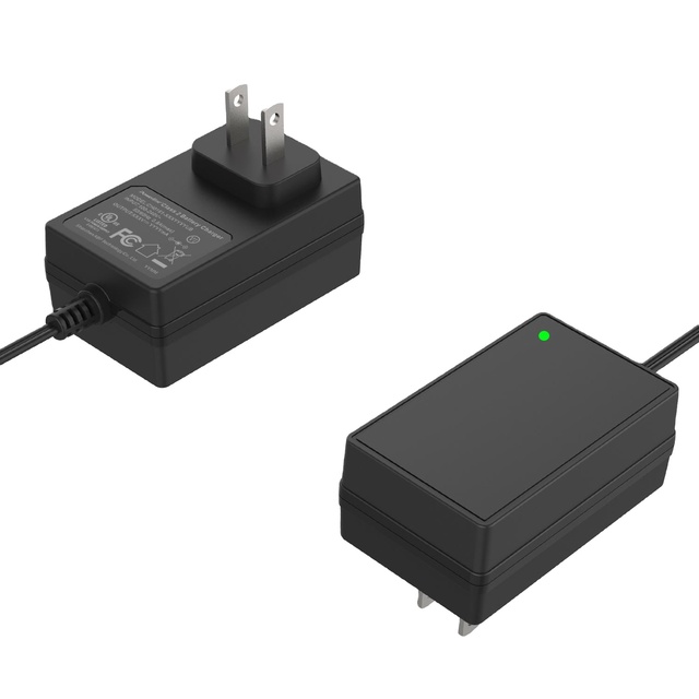 Lithium Battery Charger 8V 7V 5V 4V 3V 14.6V 12.6V 1A 2A 3A DC Lithium Ion Batteries for CCTV and Electric Toys