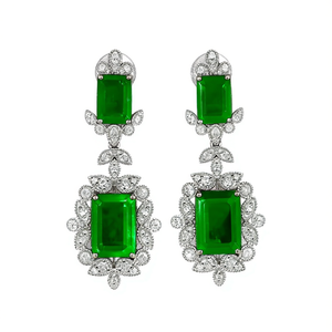 Orecchini di lusso in oro bianco con diamanti taglio smeraldo e diamanti naturali certificati GIA per donna, gioielli da matrimonio verdi - Product Image 1