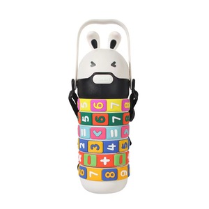 Maima - Vaso Infantil Divertido con Diseño de Conejo, Vaso Digital para Niños con Operaciones de Suma y Resta, Botella de Agua de Plástico con Pajita y Correa - Product Image 6