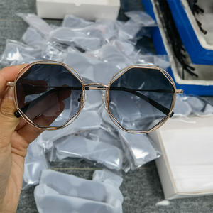 Liquidation de stock nouvelles lunettes de soleil polarisées de style européen américain pour hommes femmes rétro <span class=keywords><strong>cadre</strong></span> de chat Protection UV lunettes de soleil en acétate - Product Image 6