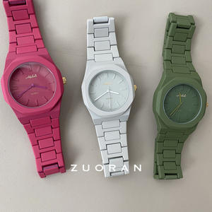 Reloj de Cuarzo Vintage con Esfera Grande en Color Dopamina, Elegante y Refinado, Reloj de Cuarzo para Mujer a la Moda, Transmisión en Vivo - Product Image 2