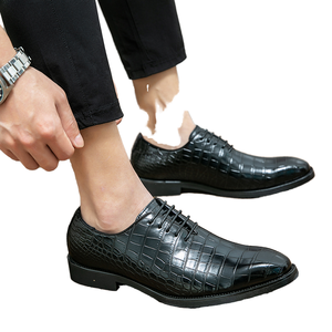 Chaussures habillées en cuir véritable pour hommes, style monk strap, à lacets, confortables, personnalisables, à bout pointu, pour le bureau et les affaires, vente en gros - Product Image 1
