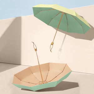 Parapluie de voyage miniature pliable en 5 sections, léger, anti-UV, personnalisable avec logo, ouverture et fermeture manuelles - Product Image 2